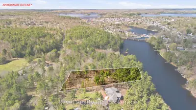 88 Louisa Street, Parry Sound, On P2a 3c1