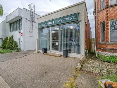 11 Riddell Street, Woodstock, On N4s 6l9