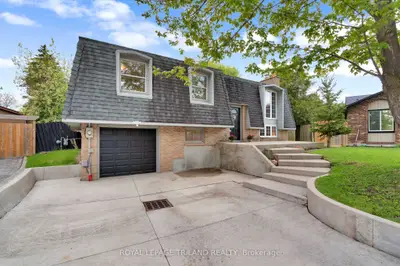 24 Beechmount Crescent, London South, On N6e 2j3