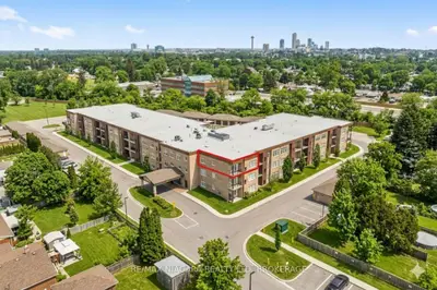 4644 Pettit Avenue 300, Niagara Falls, On L2e 0b4