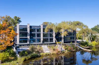 32 Brunel Road 105, Huntsville, On P1h 1p5
