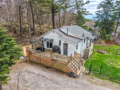 3 Victoria Avenue, Parry Sound, On P2a 2b9