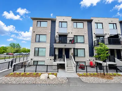 1503 Creekway Private, Kanata, On K2t 0t1