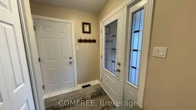 10 Durbin Court, Kanata, On K2l 3t8