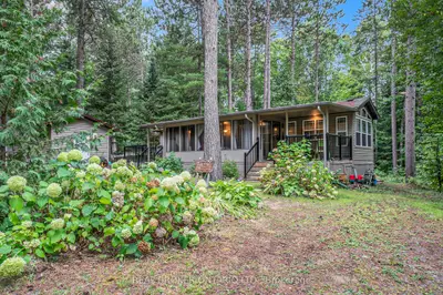 240 Pinewood Park Road H10, Whitewater Region, On K0j 1y0