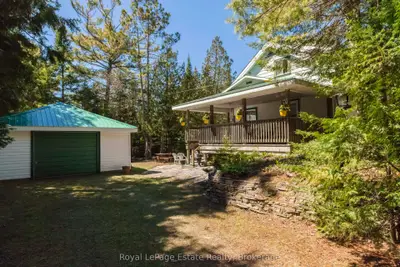 138 Third Avenue N, South Bruce Peninsula, On N0h 2g0