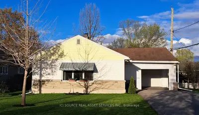 2243 Hillary Avenue, Alta Vista And Area, On K1h 7h7
