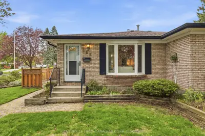 685 Ladybrook Crescent, London South, On N6j 2c4