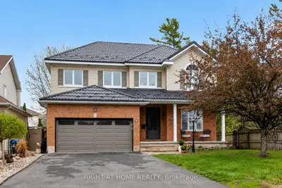 2 Harry Douglas Drive, Stittsville - Munster - Richmond, On K2s 1m4