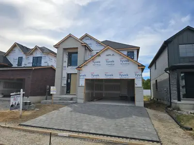 27 Allister Drive, Middlesex Centre, On N0l 1r0