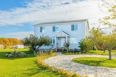165 East West Line, Niagara-on-the-lake, On L0s 1j0