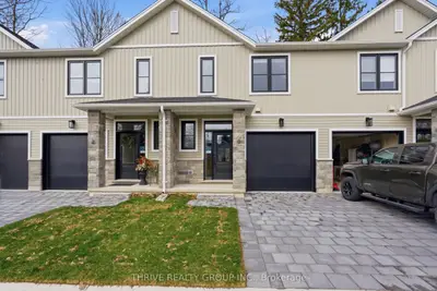 279 Hill Street 3, Central Elgin, On N5y 1j8