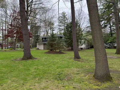 10103 Jane Street, Lambton Shores, On N0m 1t0