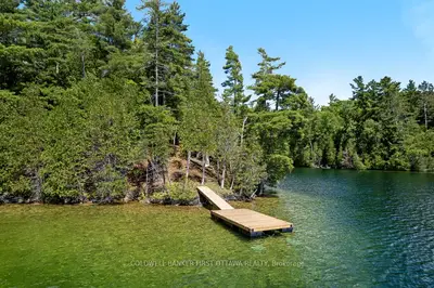 000 Palmerston Lake, Frontenac, On K0h 2j0