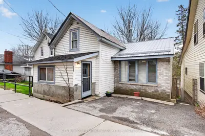 326 Dundas Street, Deseronto, On K0k 1x0