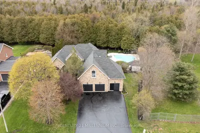 49 Waterford Drive, Erin, On N0b 1t0