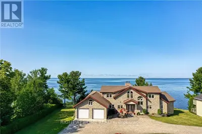 134 Du Lac Promenade, West Nipissing, On P2b 3l8