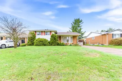 20 Maple Avenue, Petawawa, On K8h 2y5