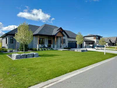 276 Hazelton Lane, South Huron, On N0m 1s3
