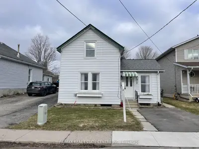 17 Dover Street, Woodstock, On N4s 3l7