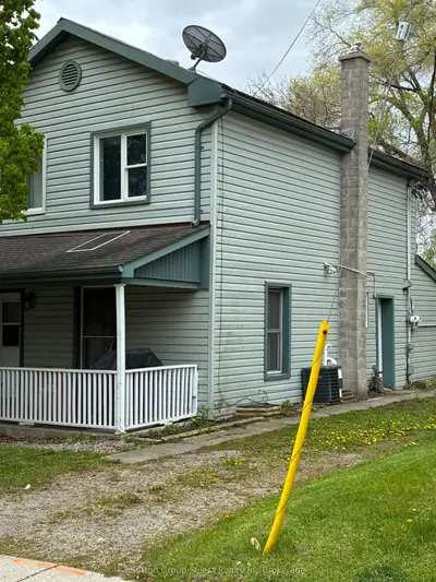 100 Finkle Street, Woodstock, On N4s 3c8