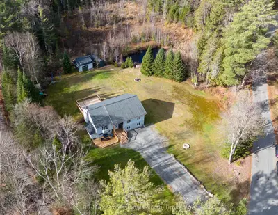 79 Mainhood Road, Huntsville, On P0b 1m0
