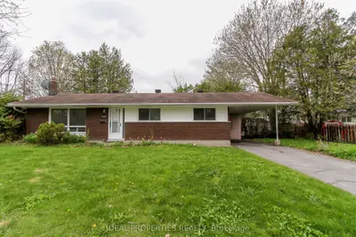 2699 Stone Crescent, Parkway Park - Queensway Terrace S And Area, On K2h 6y9