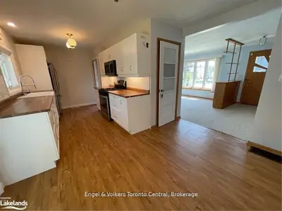 27 Herbert Avenue, Grey Highlands, On N0c 1h0