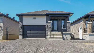 1231 Montblanc Crescent, Russell, On K0a 1w0