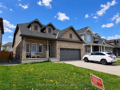 9469 Tallgrass Avenue, Niagara Falls, On L2g 0a4