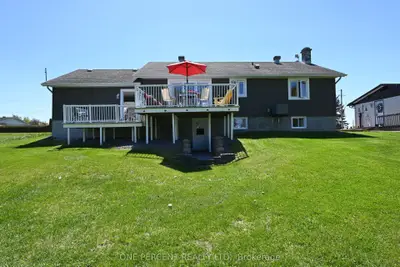 2010 Rue Du Parc Street W, Alfred And Plantagenet, On K0b 1j0