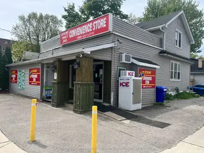 217 Cathcart Street, London South, On N6c 3m8