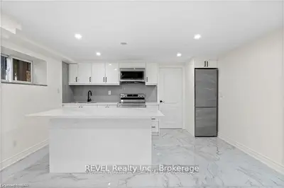 462 C Carlton Street, St. Catharines, On L2m 4x1