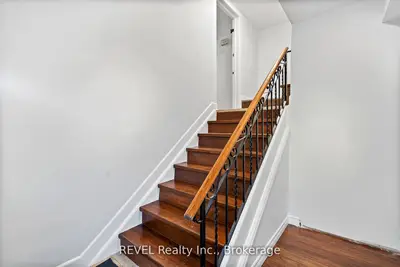 462 B Carlton Street, St. Catharines, On L2m 4x1