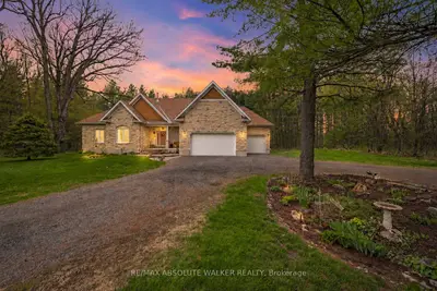 114 Hardwood Drive, Carp - Dunrobin - Huntley - Fitzroy And Area, On K0a 3m0