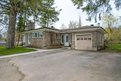 338 Edward Street, Powassan, On P0h 1z0