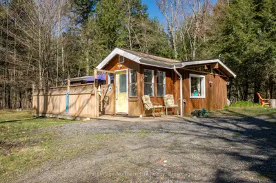 35 Brennan Circle, Huntsville, On P1h 2j2