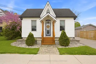 81 Huron Street, South Huron, On N0m 1s2