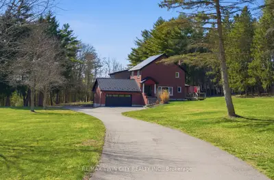 25 Hammond Road, Brant, On N3t 5l4