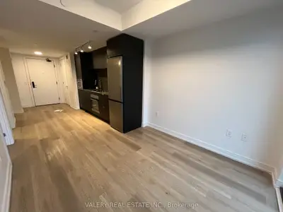1 Jarvis Street 528, Hamilton, On L8r 3j2