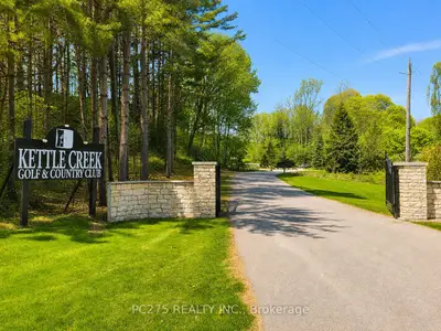 301 Carlow Road 24, Central Elgin, On N5l 1b7