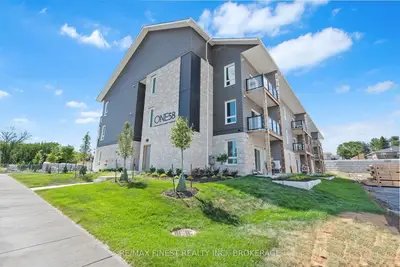 158 Heritage Park Drive 206, Greater Napanee, On K7r 3x8