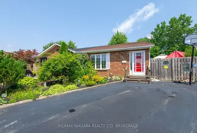 15 Marc Court, Welland, On L3b 5x2