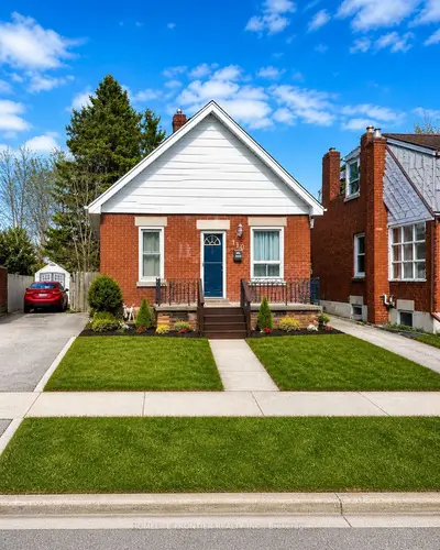 110 St Julien Street, London East, On N5z 2m7