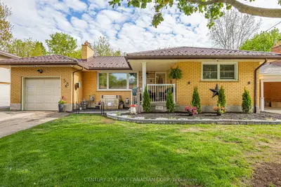 58 Centre Crescent N, London South, On N6j 2z6