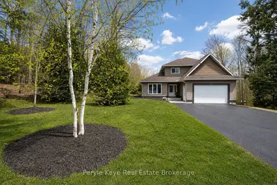 5 Mackenzie Drive, Huntsville, On P1h 0a1