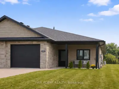 255 Albert Street 2, Huron East, On N0g 1h0