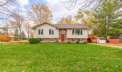 4547 William Street, Plympton-wyoming, On N0n 1j6