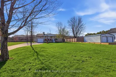 815 O'loane Avenue, Stratford, On N5a 6s6