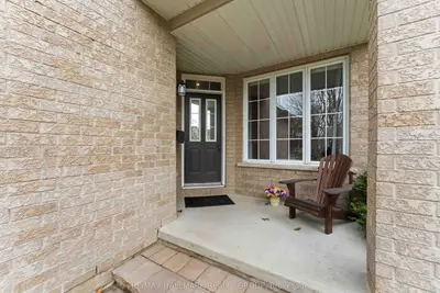 22 Oak Grove Street, Barrhaven, On K2g 6r4